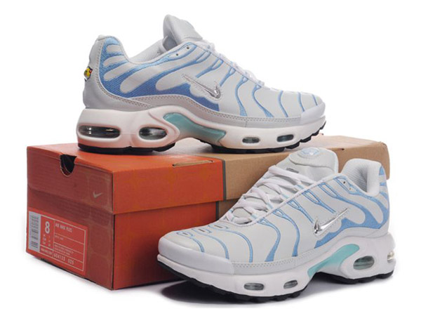 nike requin femme blanche nike requin femme blanche