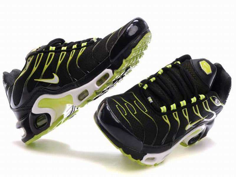 nike tuned 1 black and green