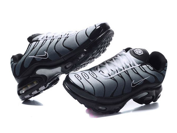 Nike Air Max Tn Requin/Nike Tuned 1 Chaussures Officiel Nike Pour ... Nike Air Max Tn Requin/Nike Tuned 1 Chaussures Officiel Nike Pour ...