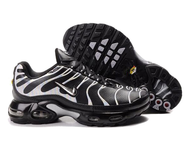 Nike Air Max Tn Requin/Nike Tuned 1 Chaussures Officiel Nike Pour ...