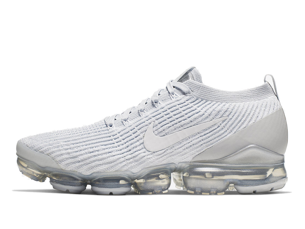 white vapormax cheap