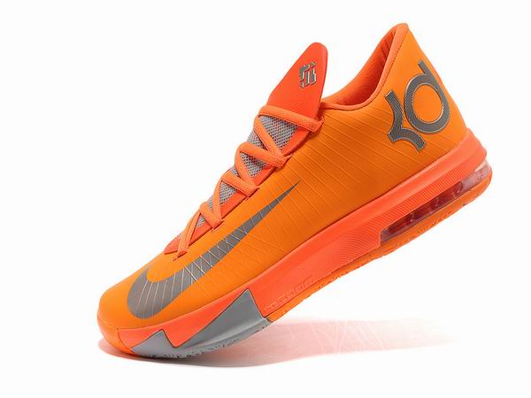 basket homme orange