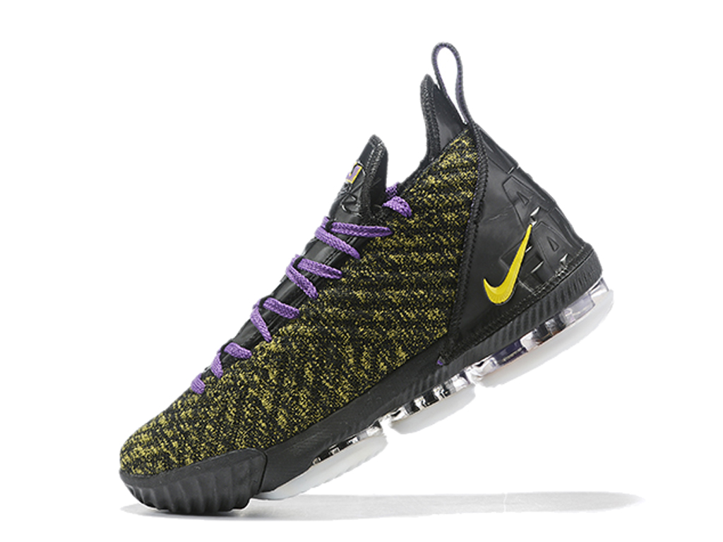 lebron 16 solde
