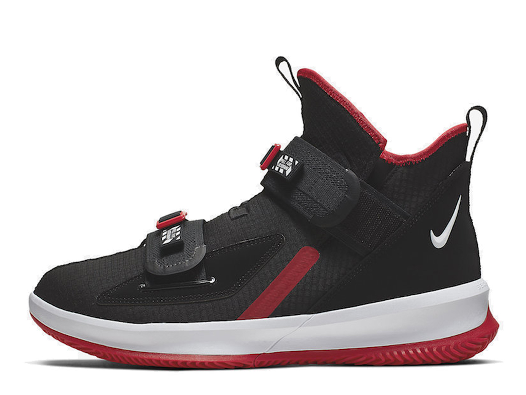 lebron james chaussure 2019